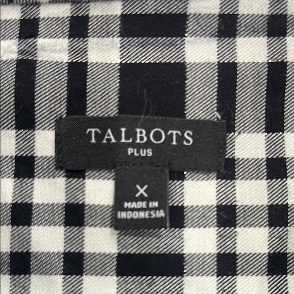 Talbots Women's 0X Black and White Button-Down Shirt | Casual Blouse EUC - Picture 2 of 7